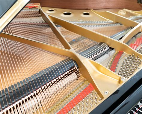 Grand Piano Analysis: Kawai GE 30 Grand Piano.